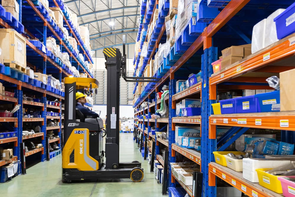 รถโฟล์คลิฟท์มีกี่ประเภท ถ้าใช้งานในคลังสินค้าต้องเลือกแบบไหน